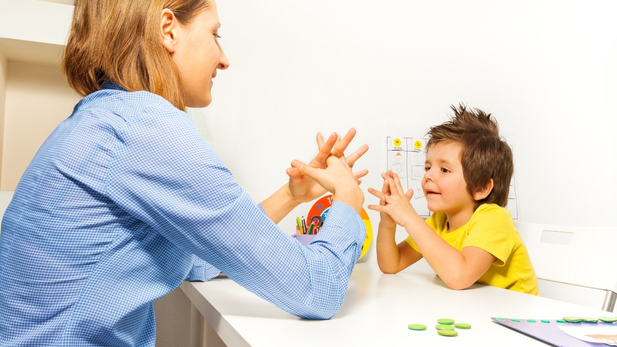 Understanding Modeling in ABA Therapy: Techniques and Examples