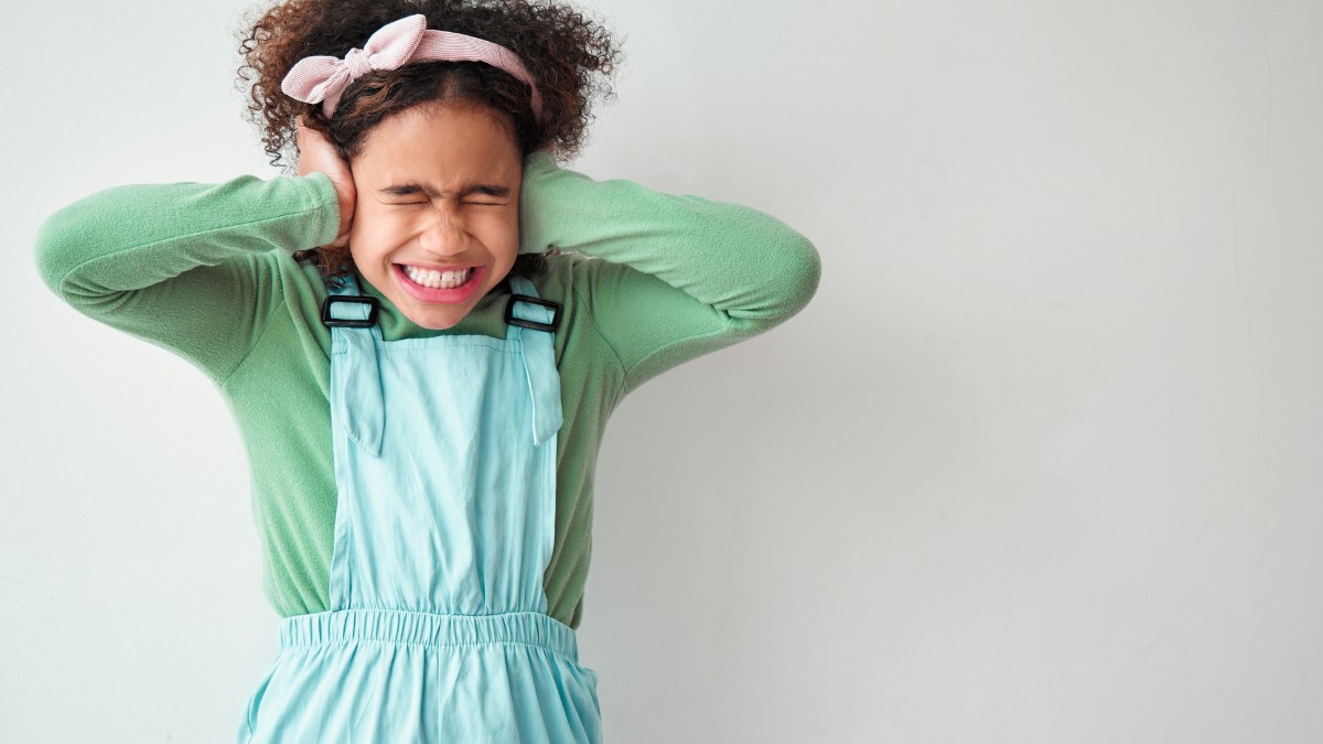 Sensory Hypersensitivity in Kids with Autism Explained